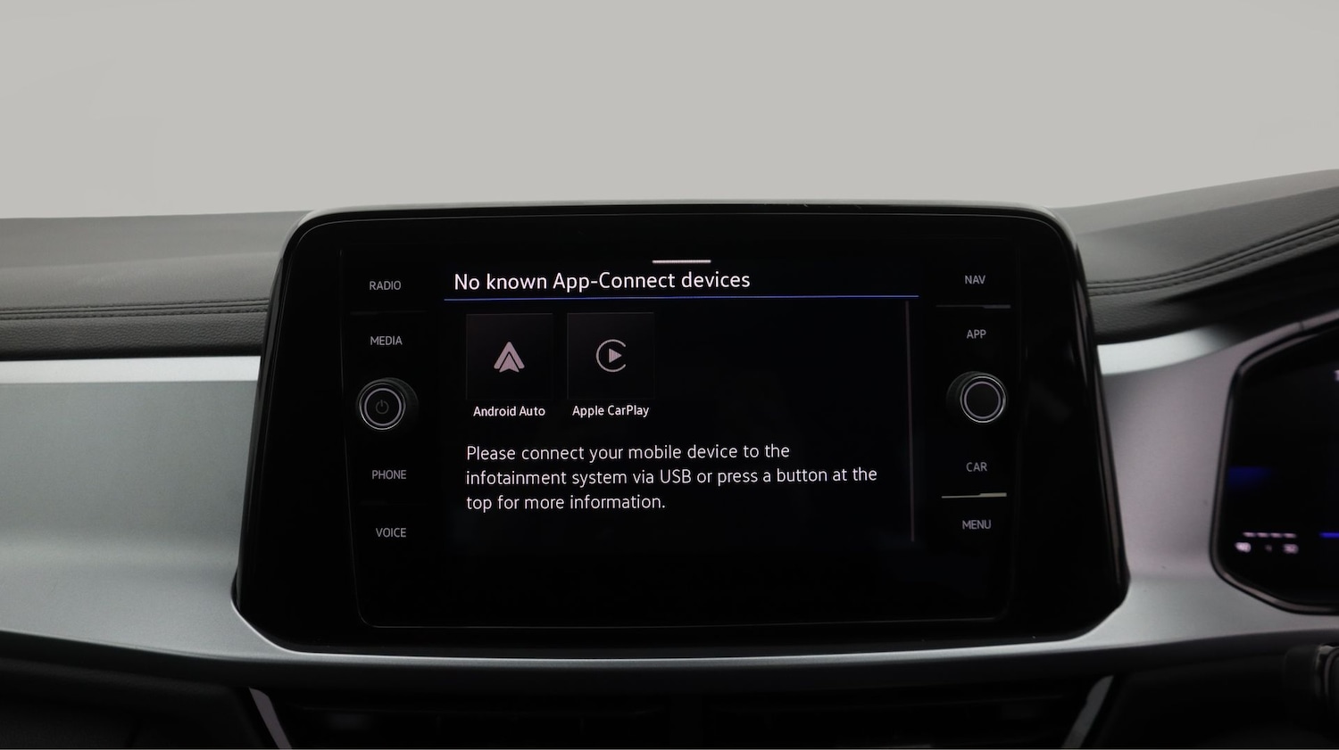 Used Volkswagen T-Roc 2025 for sale - 78165946: Photo 24