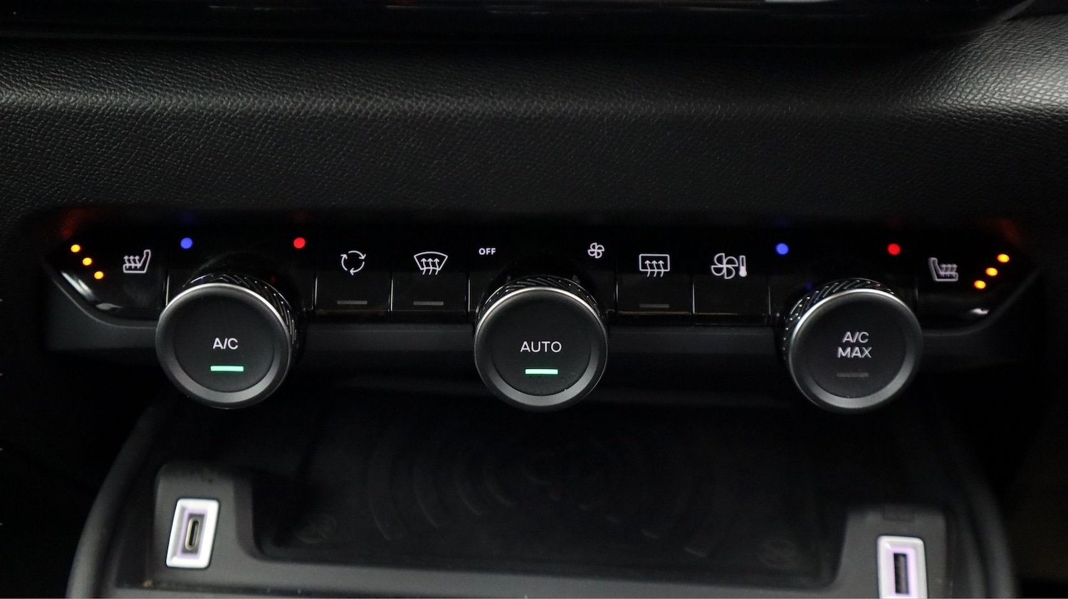 Used Citroen C4 2022 for sale - 77641187: Photo 12