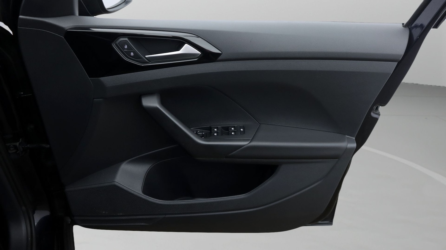 Used Volkswagen T-Cross 2023 for sale - 77584699: Photo 15