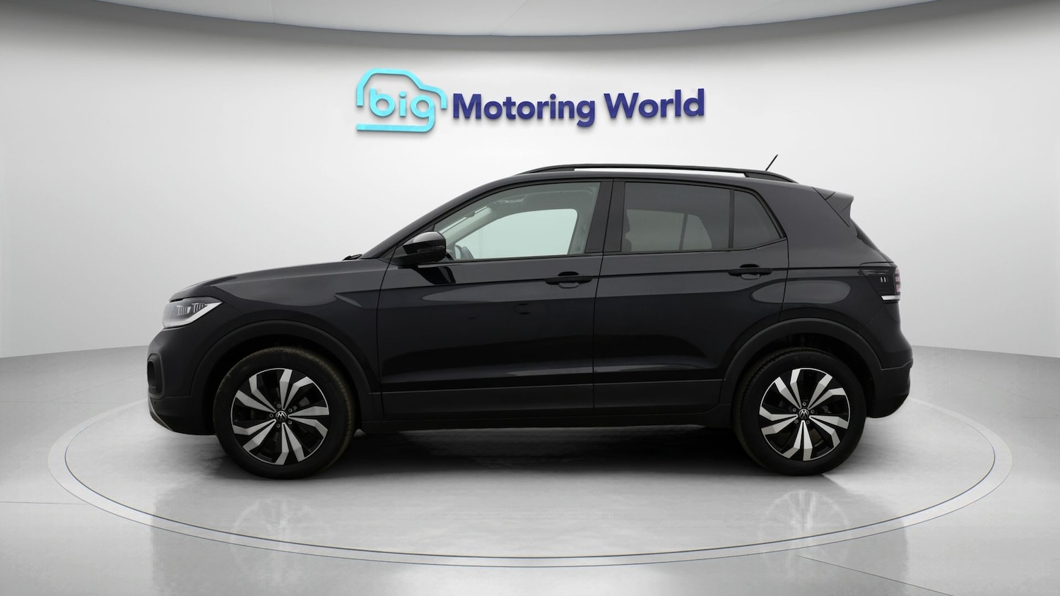 Used Volkswagen T-Cross 2023 for sale - 77584699: Photo 4