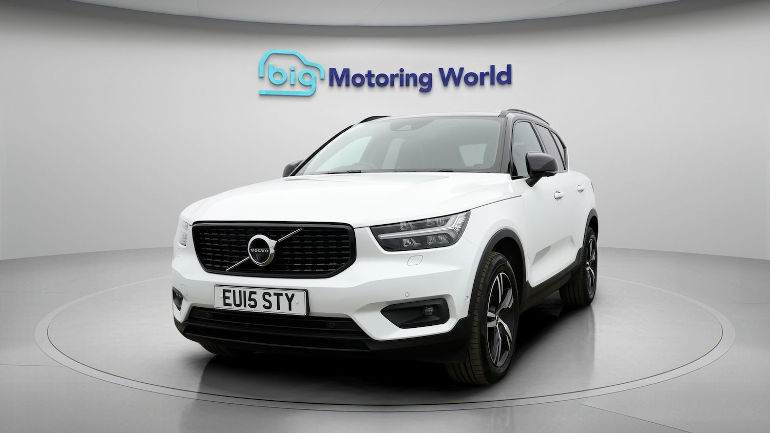 Used Volvo XC40 2021 for sale - 78007962: Photo 2