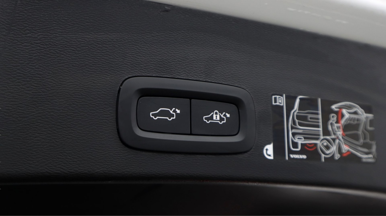 Used Volvo XC40 2021 for sale - 78007962: Photo 21