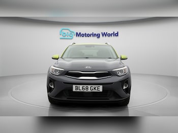 Used Kia Stonic 2018 for sale - 75729338: Photo