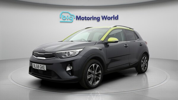 Used Kia Stonic 2018 for sale - 75729338: Photo 4