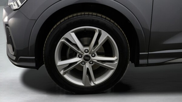 Used Audi Q3 2022 for sale - 76306601: Photo 19
