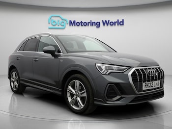 Audi - Q3