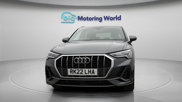 Used Audi Q3 2022 for sale - 76306601: Photo 3