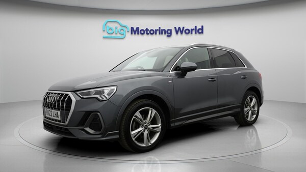 Used Audi Q3 2022 for sale - 76306601: Photo 4