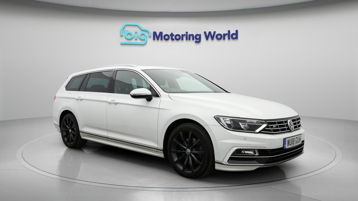 Used Volkswagen Passat 2018 for sale - 76499916: Photo 2