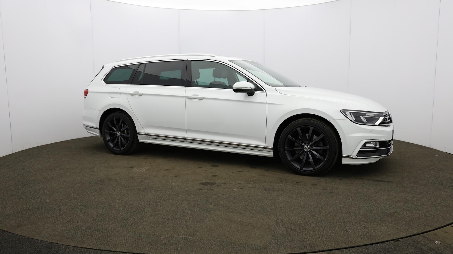 Used Volkswagen Passat 2018 for sale - 76499916: Photo 53