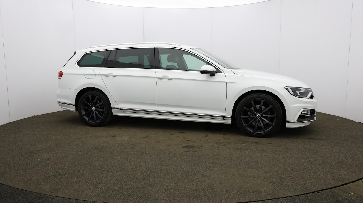 Used Volkswagen Passat 2018 for sale - 76499916: Photo 54