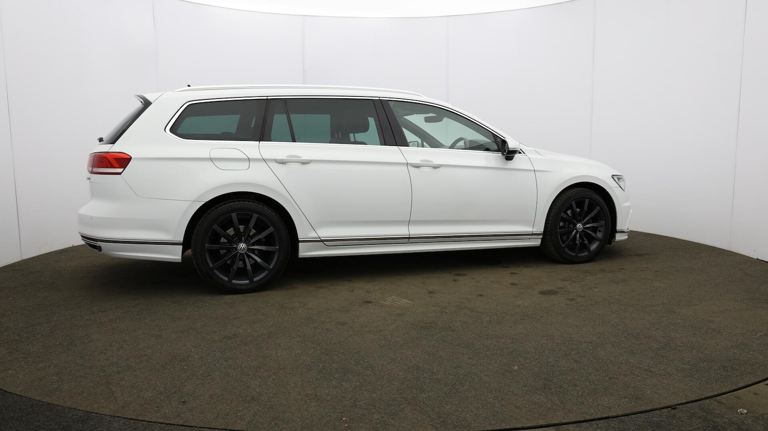 Used Volkswagen Passat 2018 for sale - 76499916: Photo 59