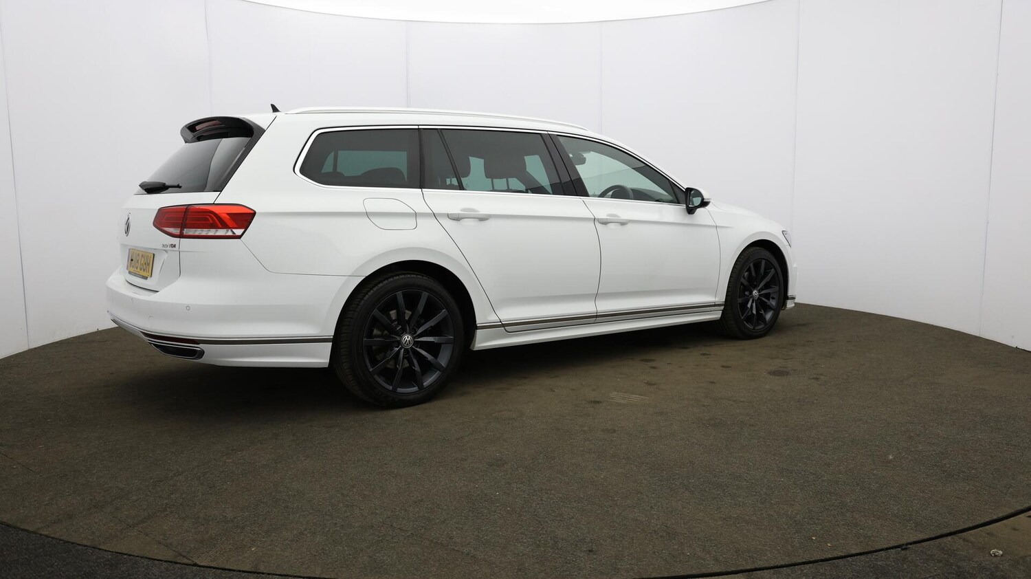 Used Volkswagen Passat 2018 for sale - 76499916: Photo 61