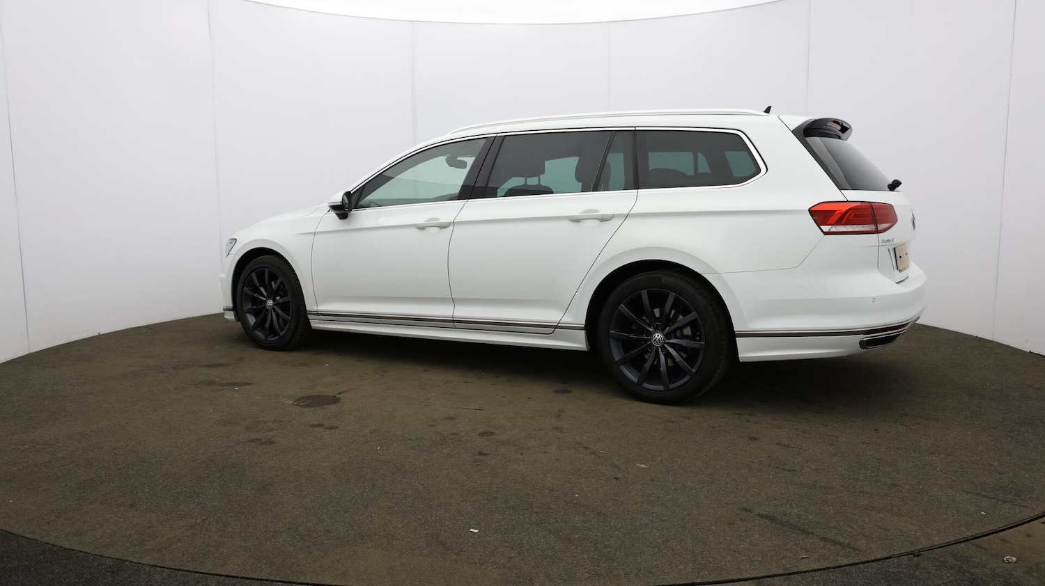 Used Volkswagen Passat 2018 for sale - 76499916: Photo 70