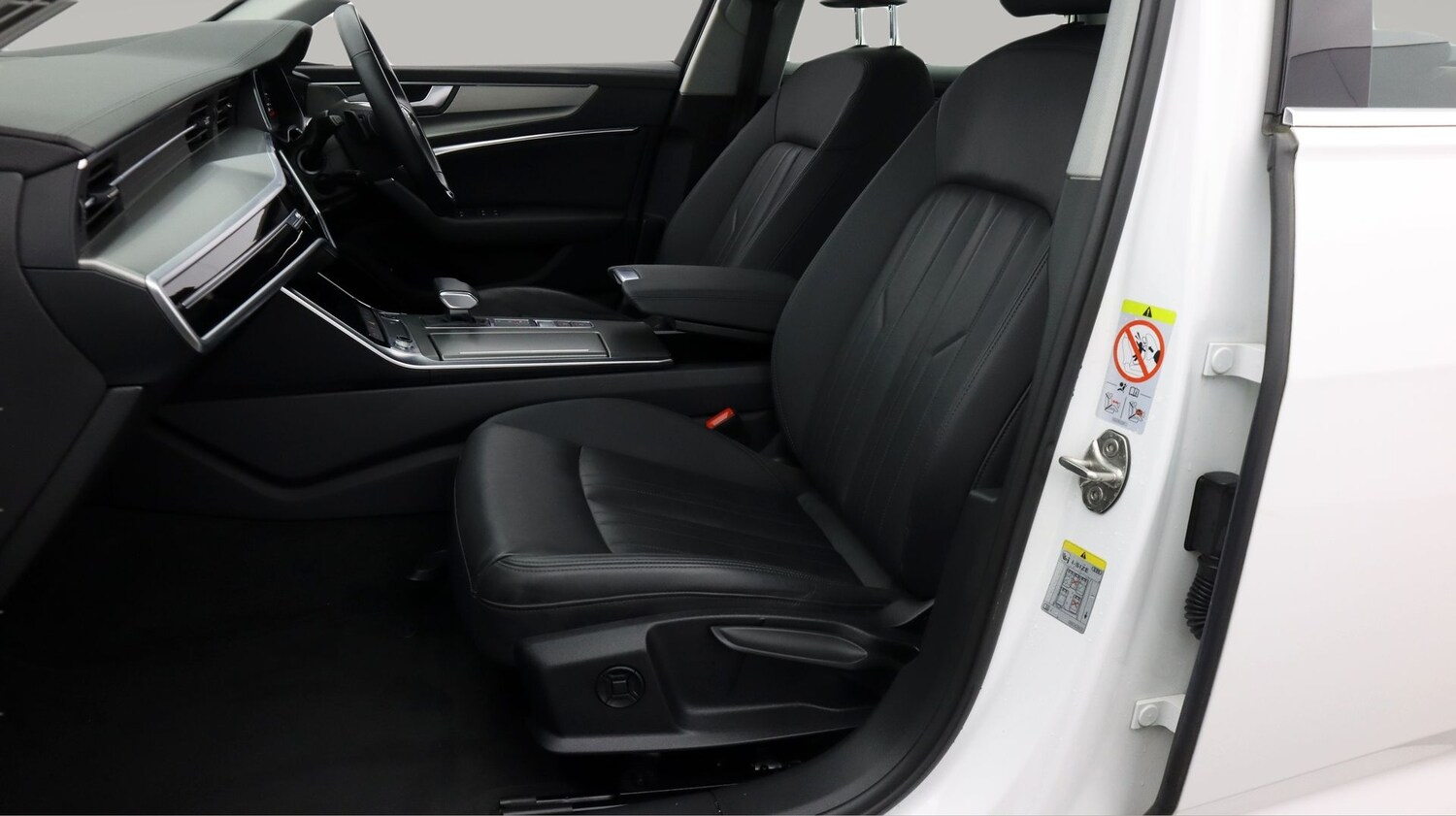 Used Audi A6 Saloon 2022 for sale - 77640462: Photo 14