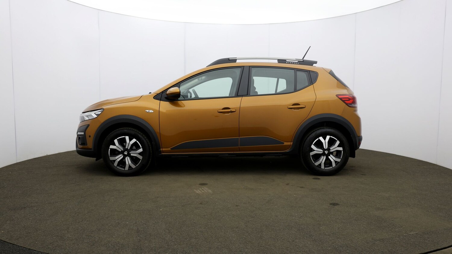 Used Dacia Sandero Stepway for sale - 76809694: Photo 65