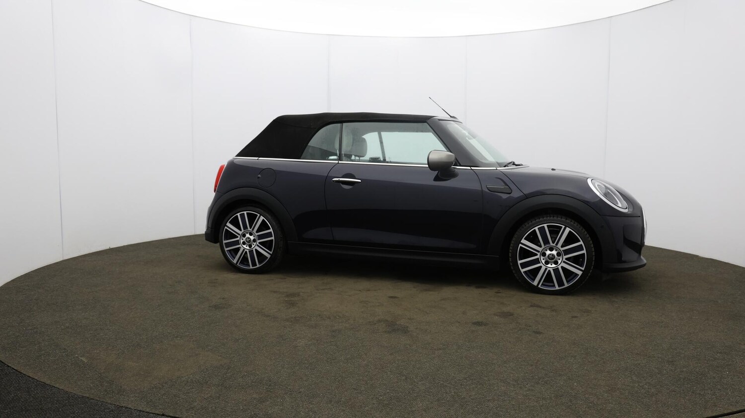 Used MINI Convertible 2021 for sale - 76013200: Photo 54