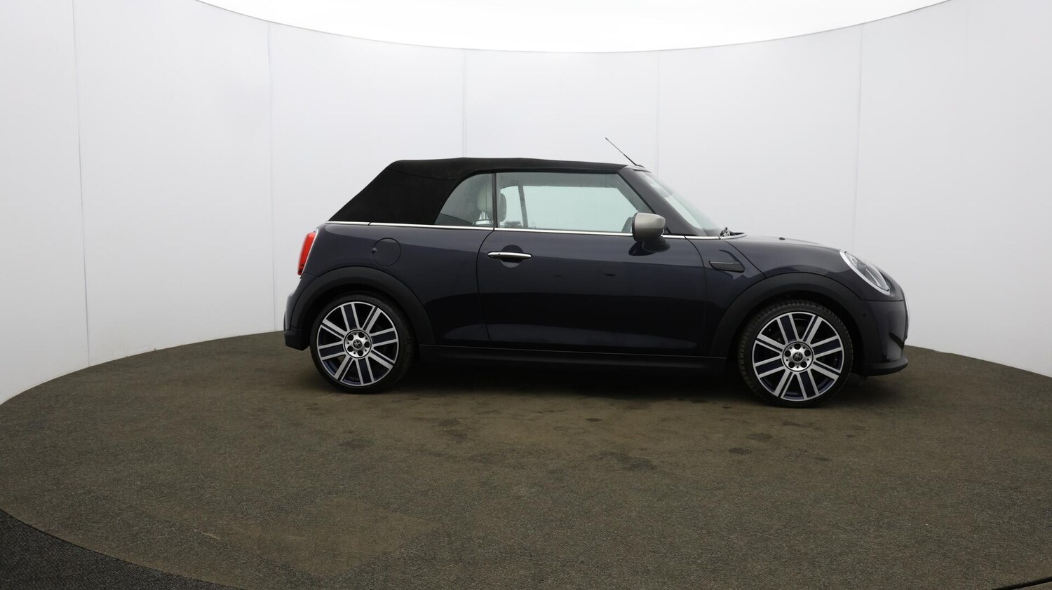 Used MINI Convertible 2021 for sale - 76013200: Photo 55