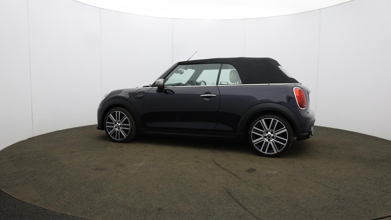 Used MINI Convertible 2021 for sale - 76013200: Photo 70