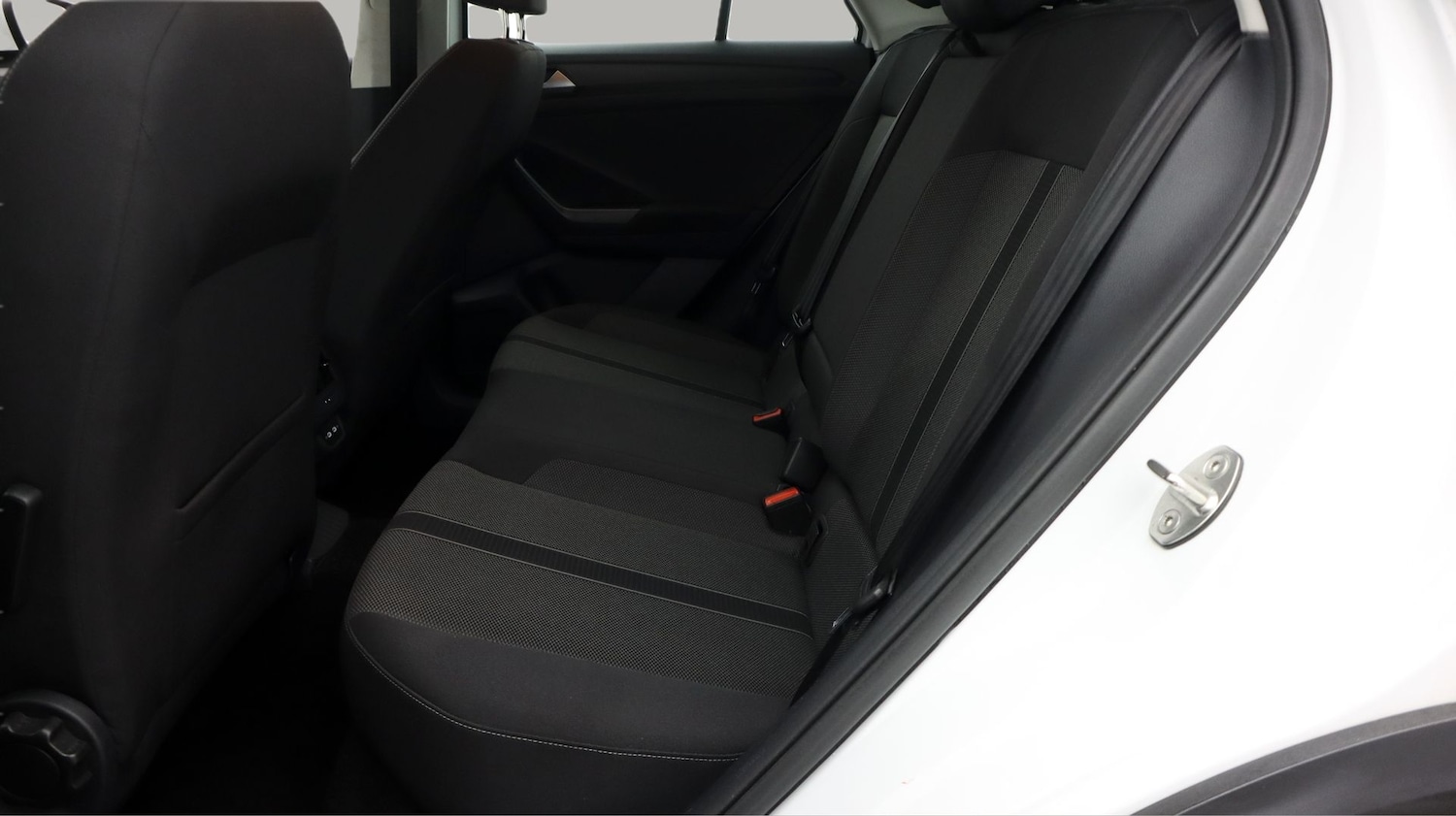 Used Volkswagen T-Roc 2022 for sale - 77931874: Photo 16