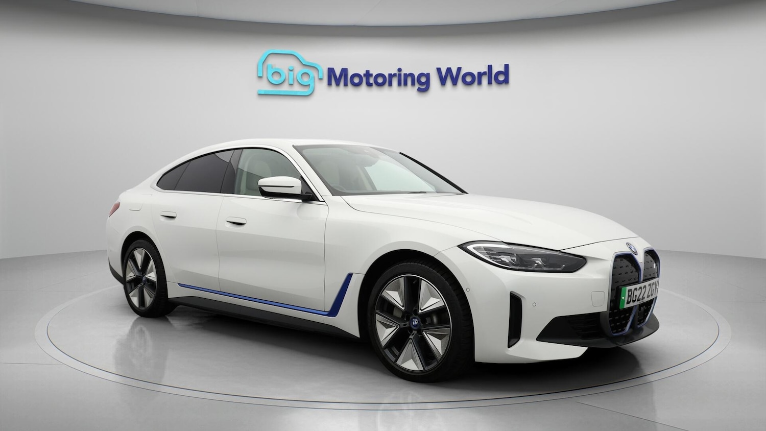 Used BMW i4 2022 for sale - 76612709: Photo 2