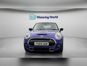 Used MINI Hatch 2019 for sale - 79368073: Photo