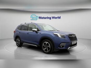 Used Subaru Forester 2023 for sale - 76059873: Photo 2