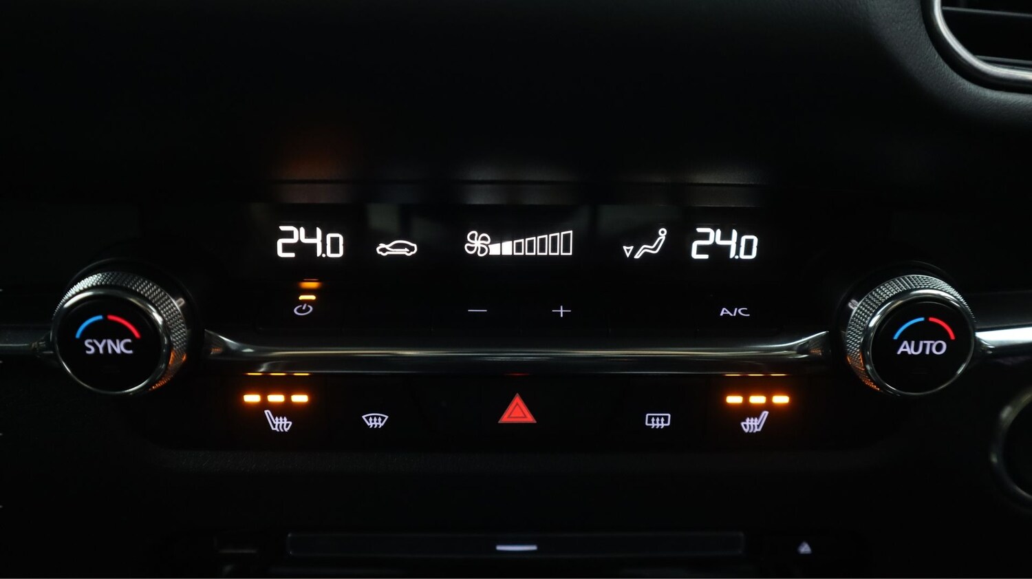 Used Mazda CX-30 2020 for sale - 77323428: Photo 12