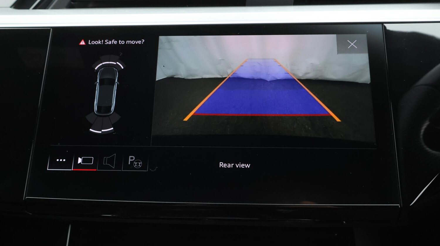 Used Audi e-tron 2022 for sale - 76527800: Photo 27