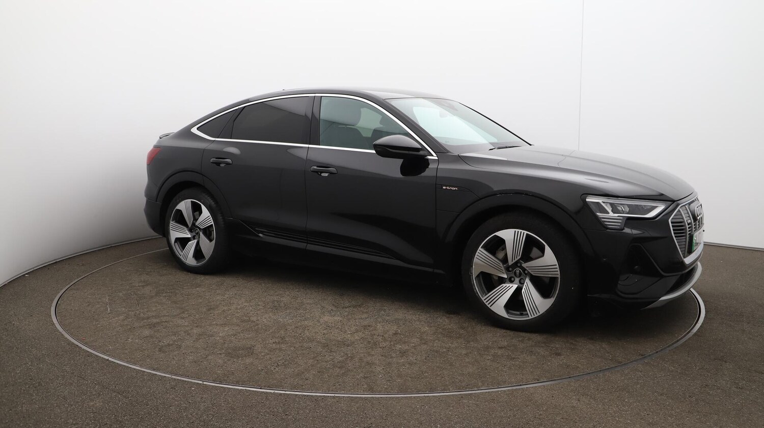 Used Audi e-tron 2022 for sale - 76527800: Photo 47