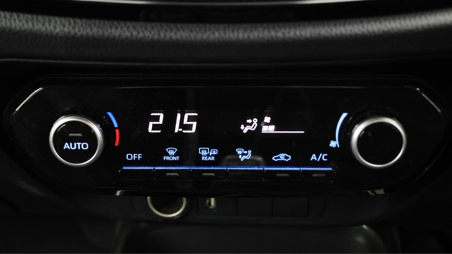 Used Toyota Aygo X 2022 for sale - 76432515: Photo 13