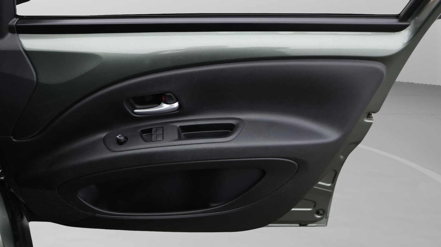 Used Toyota Aygo X 2022 for sale - 76432515: Photo 16