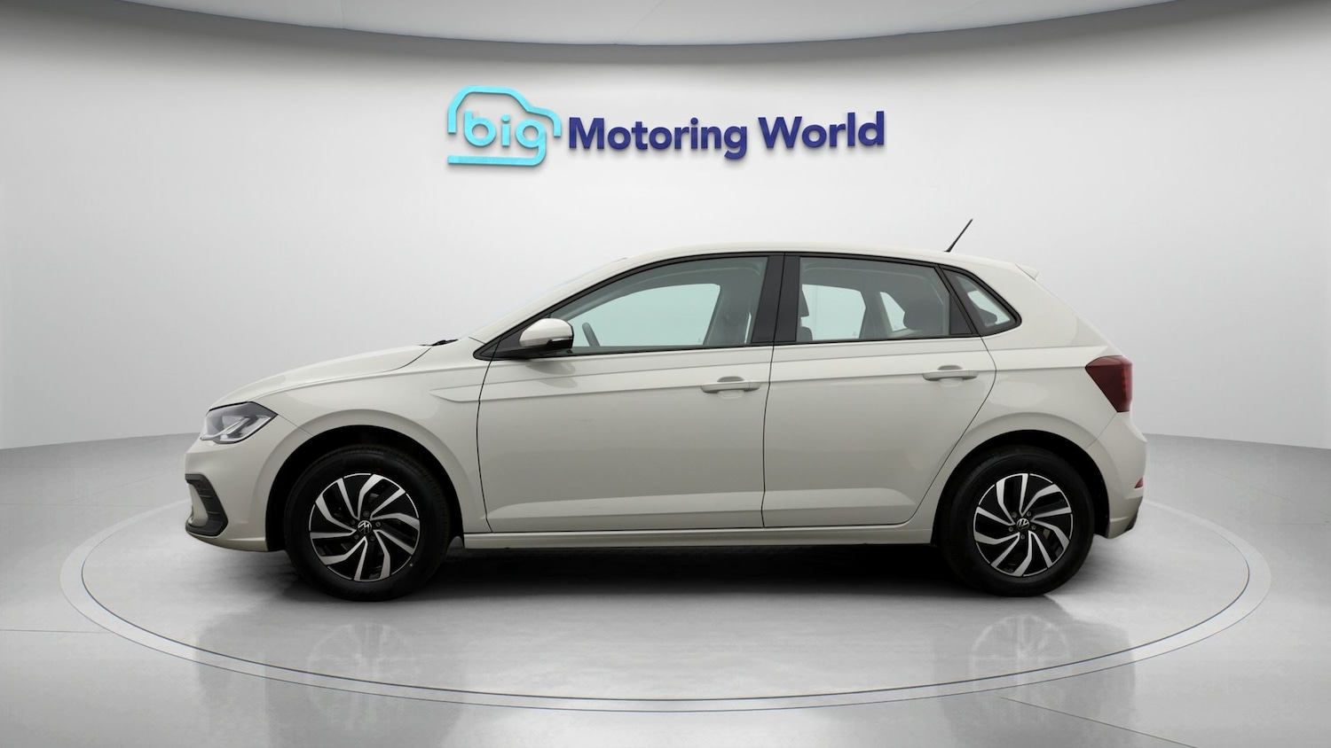 Used Volkswagen Polo 2024 for sale - 77355103: Photo 4