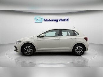Used Volkswagen Polo 2024 for sale - 77355103: Photo