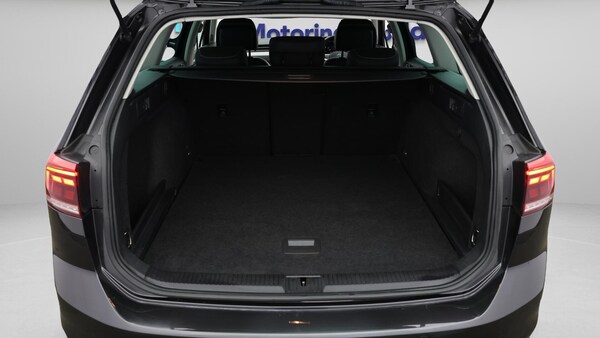 Used Volkswagen Passat for sale - 76238620: Photo 18