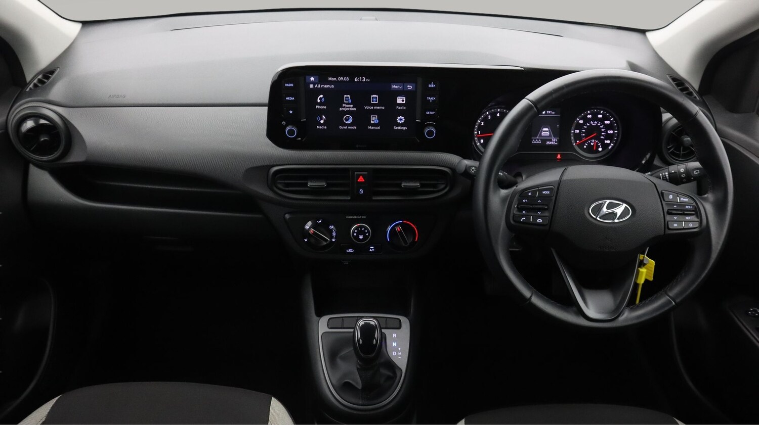 Used Hyundai i10 2022 for sale - 77813520: Photo 13