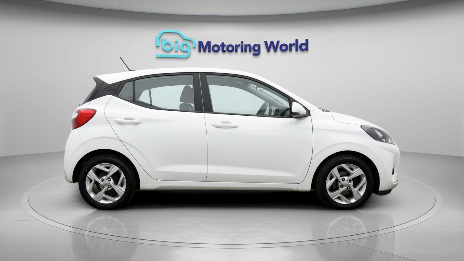 Used Hyundai i10 2022 for sale - 77813520: Photo 8