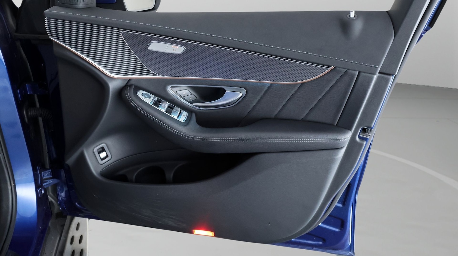 Used Mercedes-Benz EQC 2022 for sale - 77532203: Photo 15