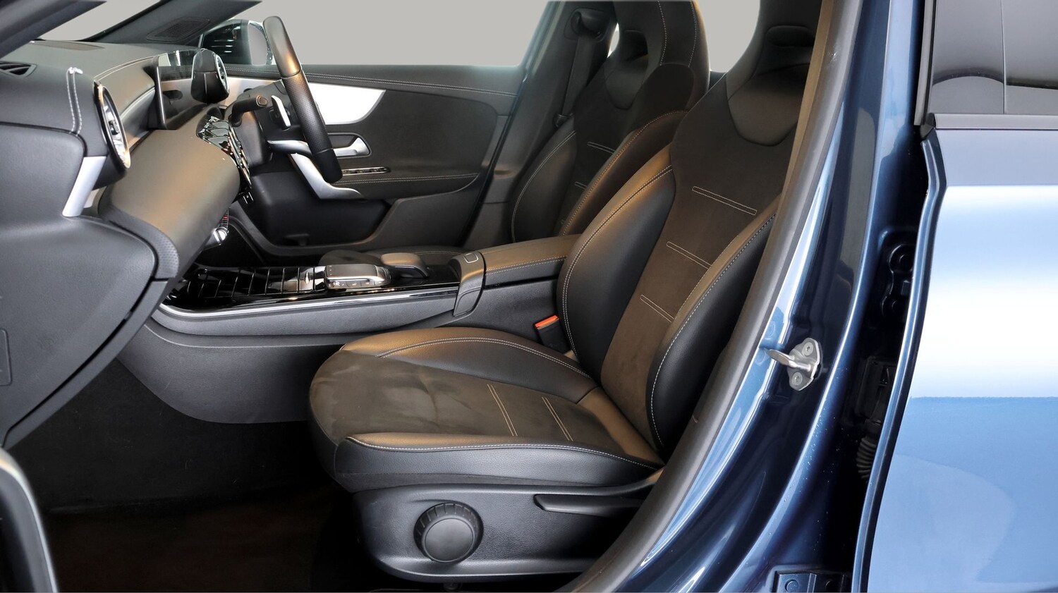 Used Mercedes-Benz A-Class 2021 for sale - 77459077: Photo 14