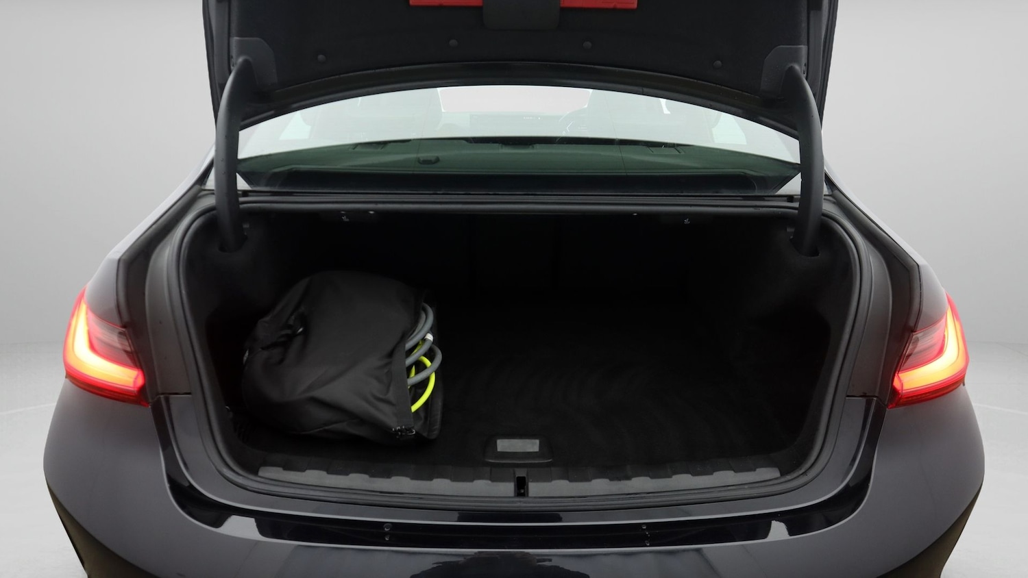 Used BMW 3 Series 2023 for sale - 77877228: Photo 17