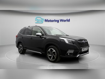 Used Subaru Forester 2023 for sale - 76042656: Photo 2
