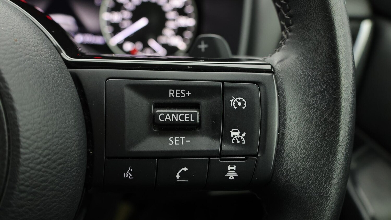 Used Nissan Qashqai 2023 for sale - 76042871: Photo 23