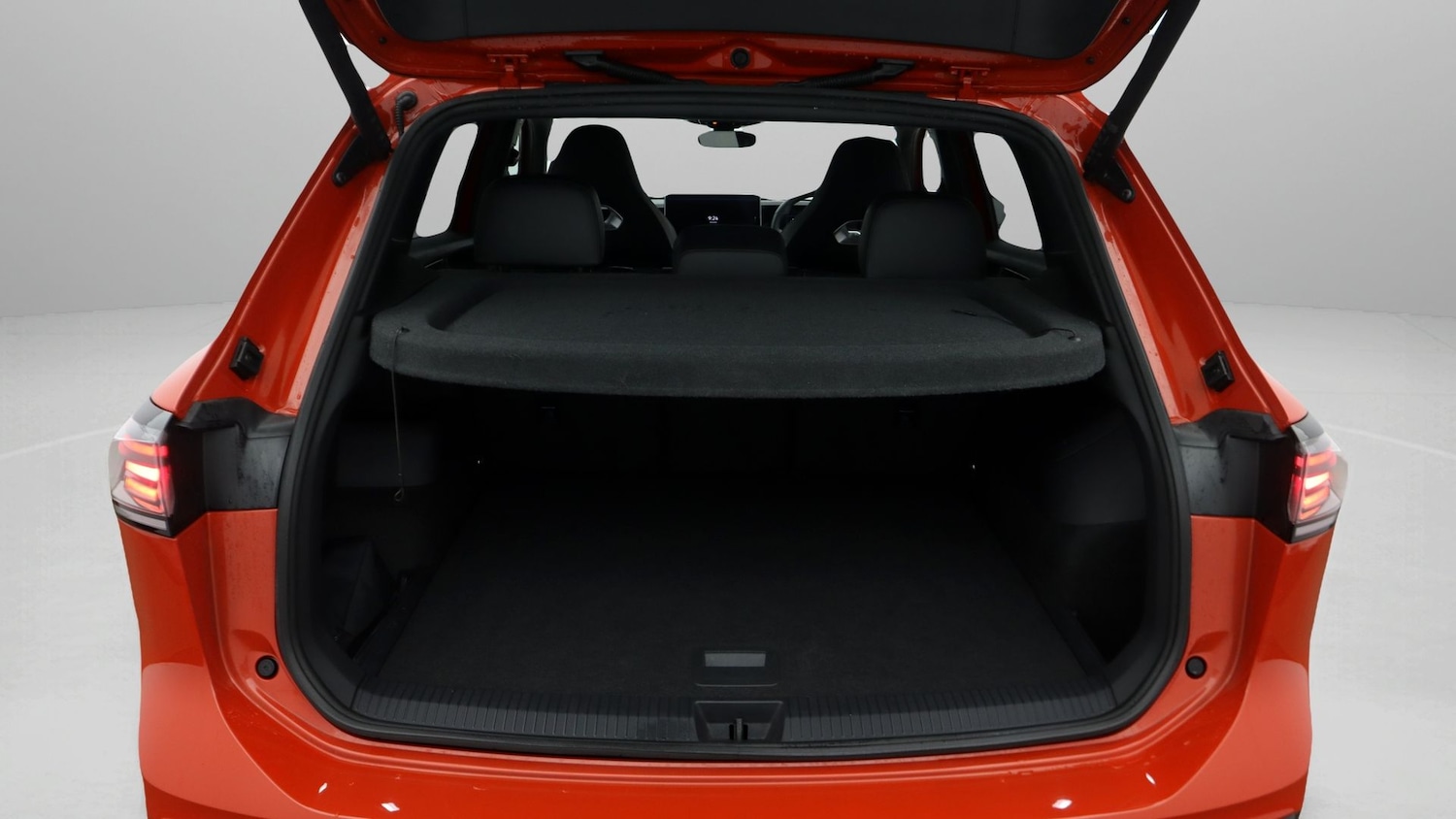 Used Volkswagen Tiguan 2024 for sale - 77803331: Photo 17