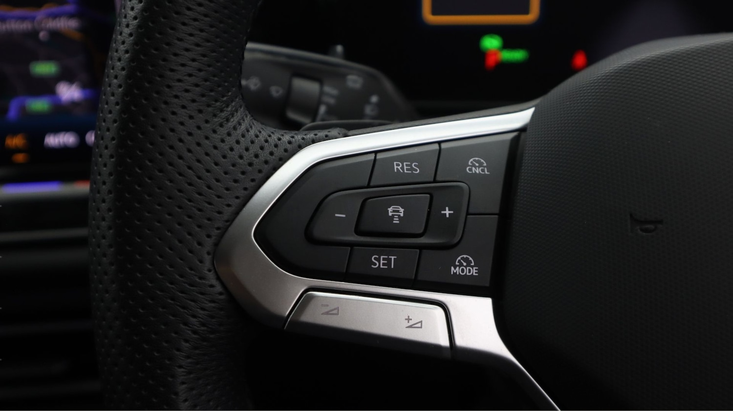 Used Volkswagen Tiguan 2024 for sale - 77803331: Photo 21