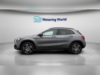 Used Mercedes-Benz GLA 2019 for sale - 79447284: Photo