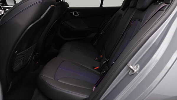 Used BMW 1 Series 2024 for sale - 76200016: Photo 17