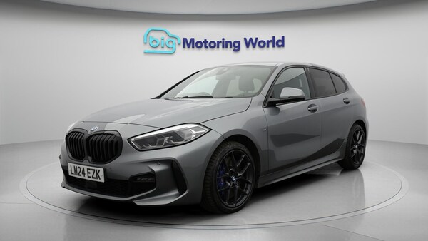 Used BMW 1 Series 2024 for sale - 76200016: Photo 4