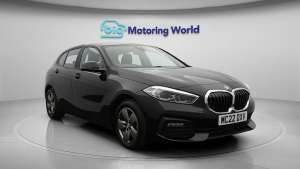 Used BMW 1 Series 2022 for sale - 76227701: Photo 2