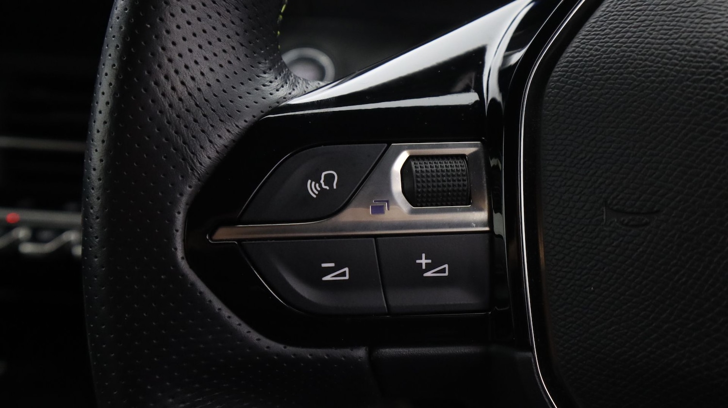 Used Peugeot 208 2020 for sale - 77747622: Photo 23