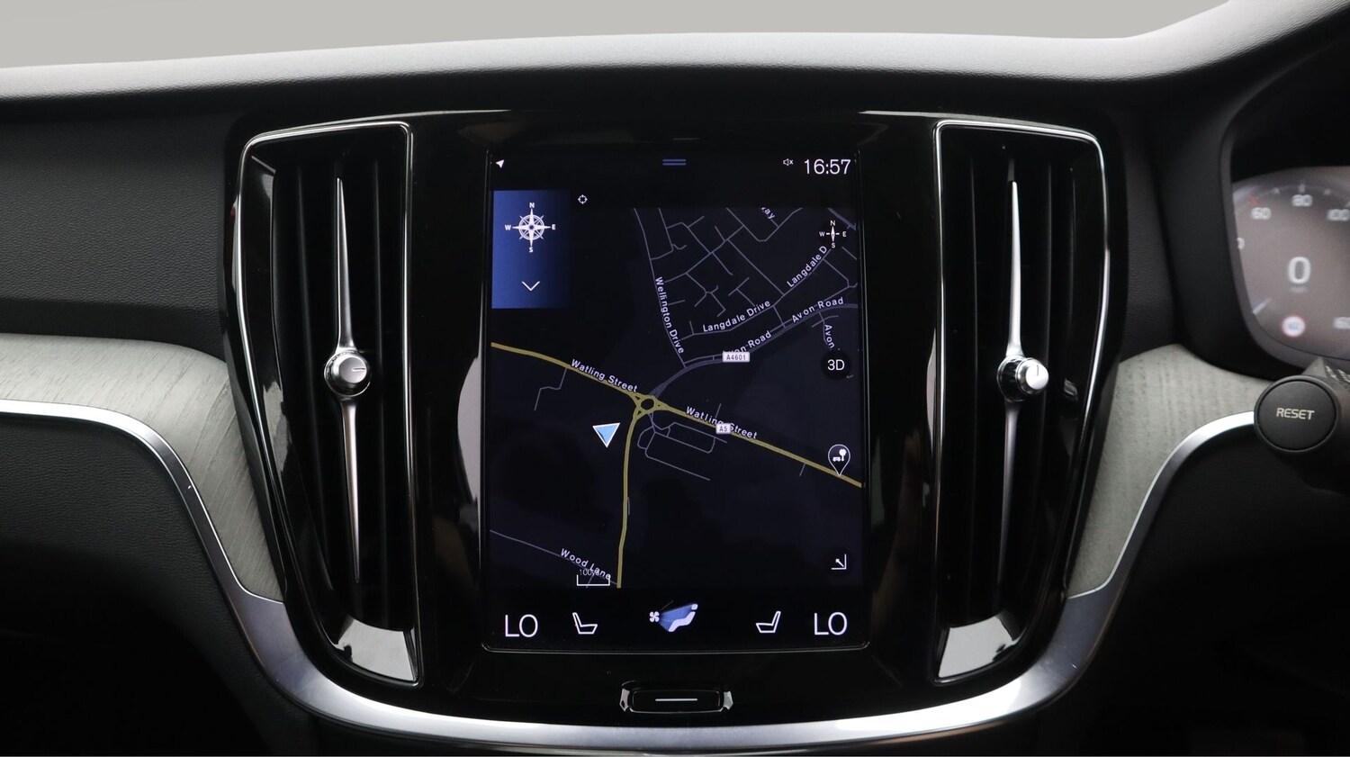 Used Volvo V60 2021 for sale - 78171662: Photo 11